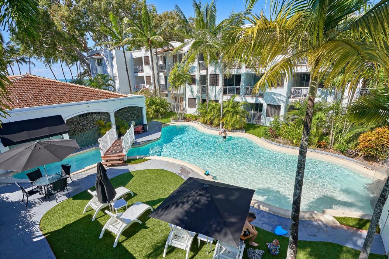 Alassio Beachfront Apartments パーム・コーブ エクステリア 写真
